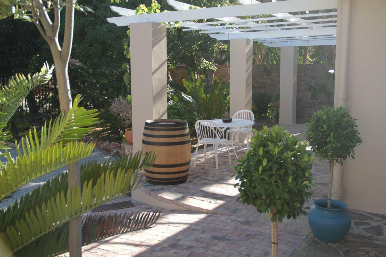The Vine Hotel Klawer Exterior photo
